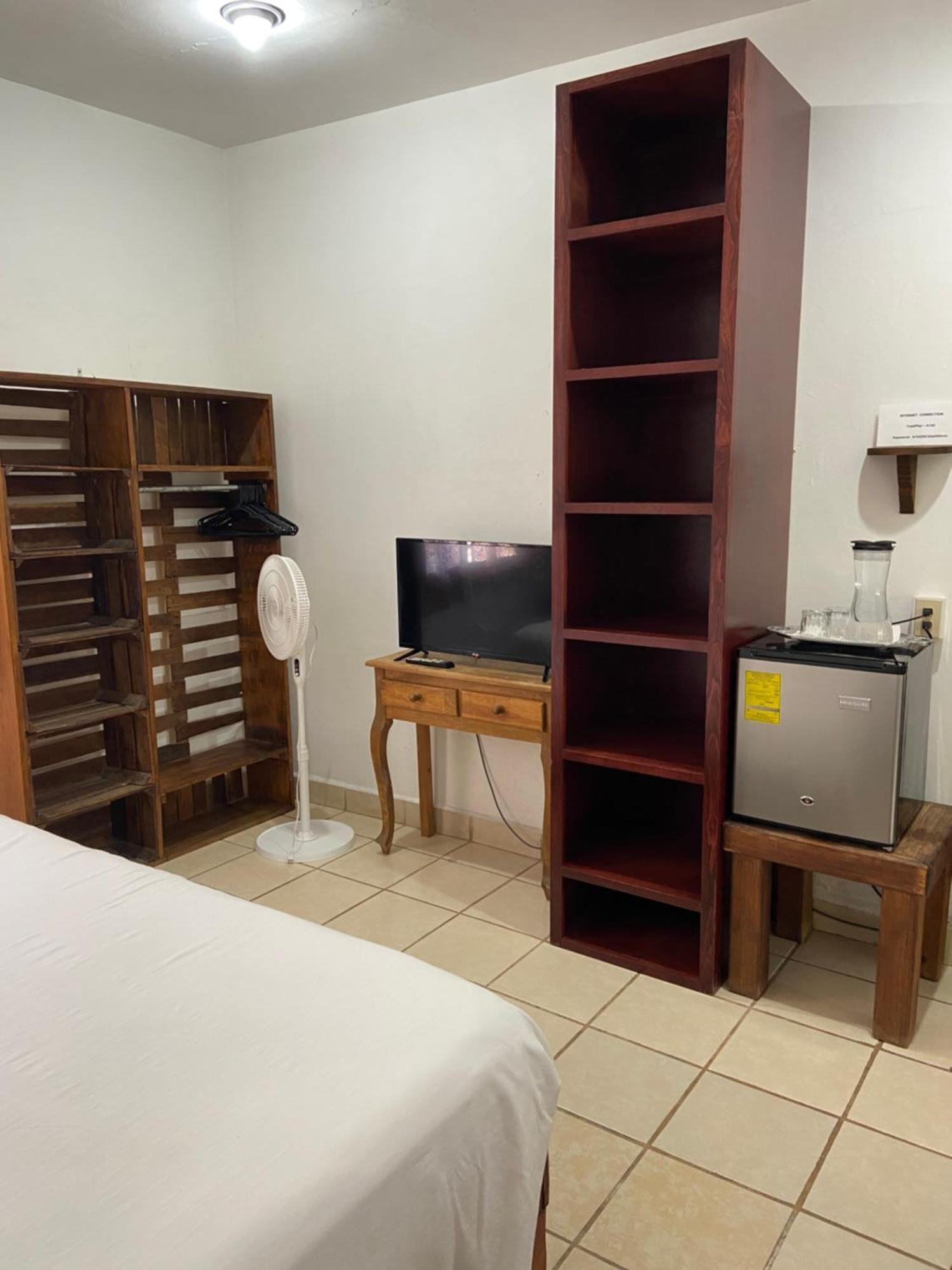 Meson Don Quijote Apartment Ajijic Ngoại thất bức ảnh